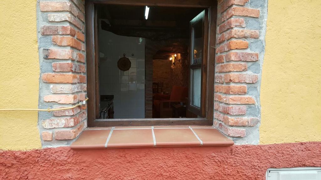 Vivienda Vacacional El Navariegu 1 Villanueva de Pria Bagian luar foto